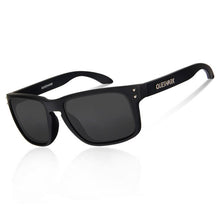 Load image into Gallery viewer, QUESHARK Coating Red Polarized Hiking Sunglasses TR90 Uv400 Sunny
